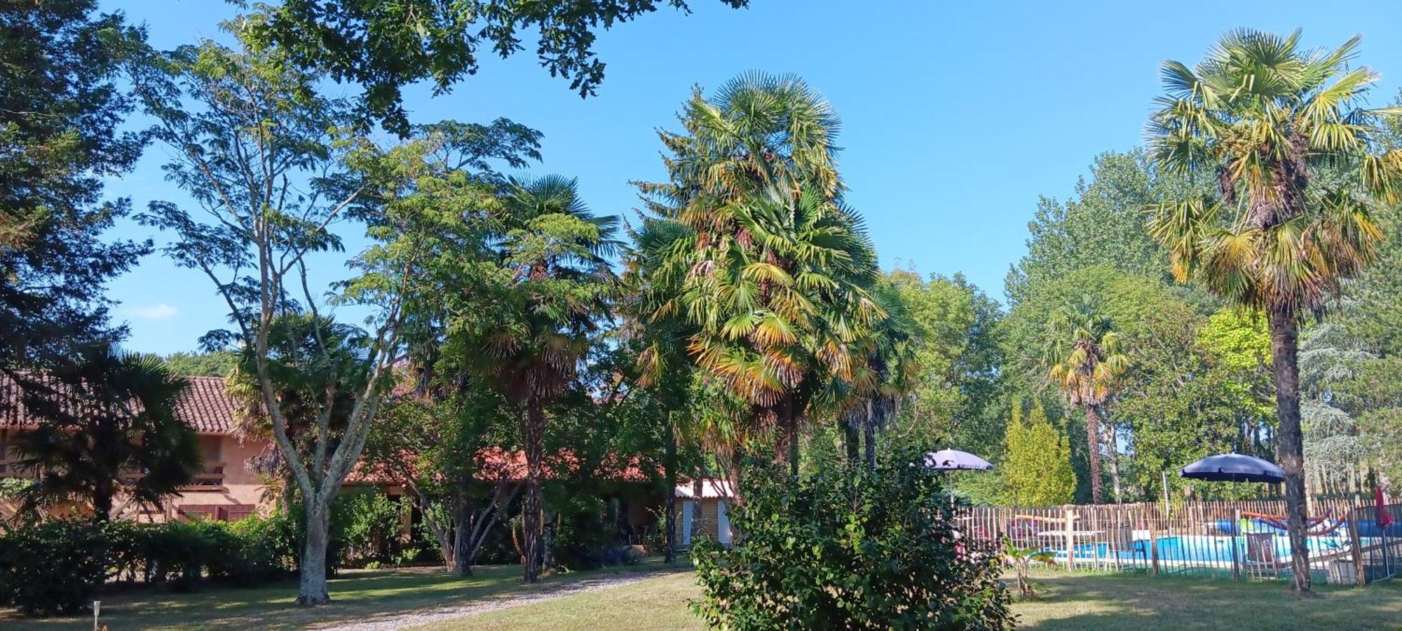 Gite Au Moulin Du Comte Bourrouillan Экстерьер фото