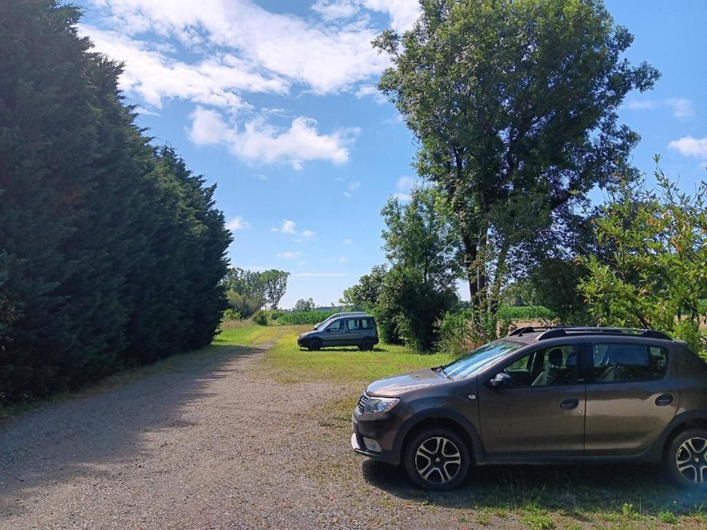 Gite Au Moulin Du Comte Bourrouillan Экстерьер фото